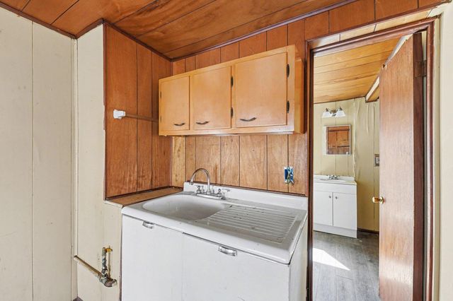 4484 4th Street, Ecorse City, MI 48229