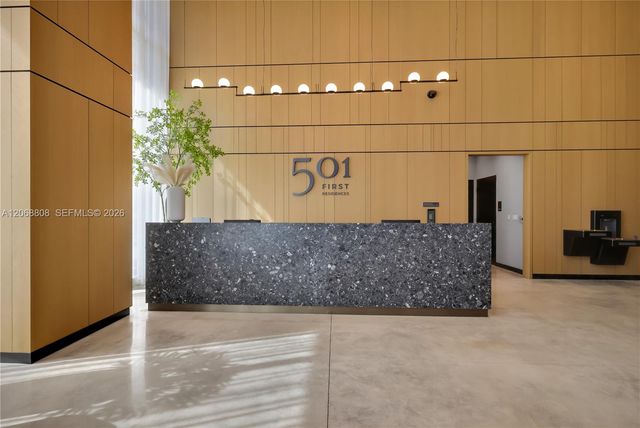 121 NE 5th Street 2110, Miami, FL 33132