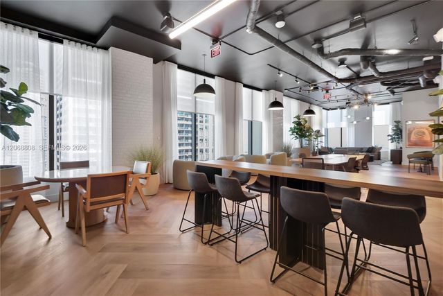 121 NE 5th Street 2110, Miami, FL 33132