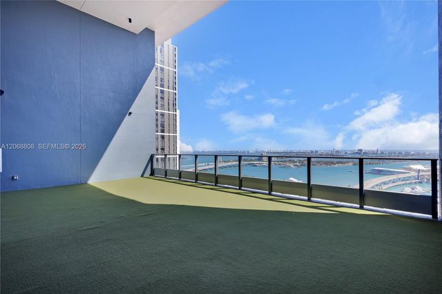 121 NE 5th Street 2110, Miami, FL 33132