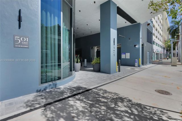 121 NE 5th Street 2110, Miami, FL 33132
