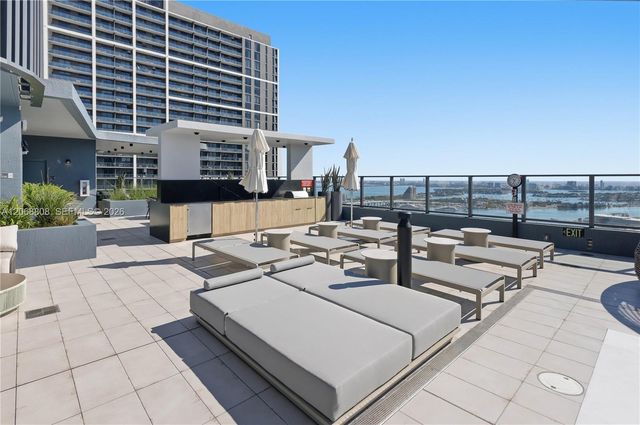 121 NE 5th Street 2110, Miami, FL 33132