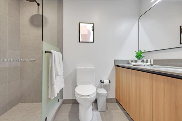 121 NE 5th Street 2110, Miami, FL 33132