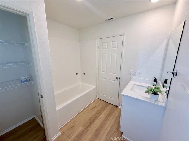 12978 9th Avenue, Victorville, CA 92395