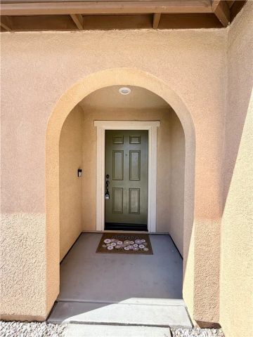 12978 9th Avenue, Victorville, CA 92395