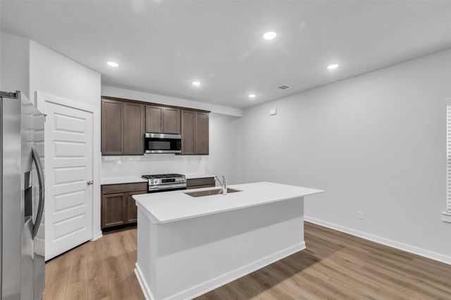 8550 Blueberry Ash Street, Magnolia, TX 77354