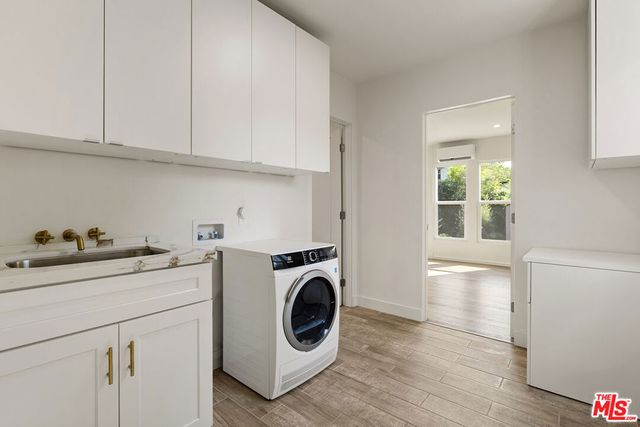 2621 Veteran Avenue, Los Angeles, CA 90064