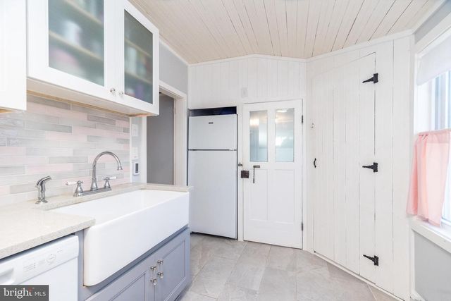 4924 RIDGE AVE, Feasterville Trevose, PA 19053