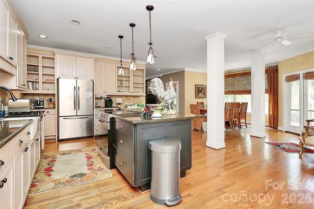 729 Lochaven Road, Waxhaw, NC 28173