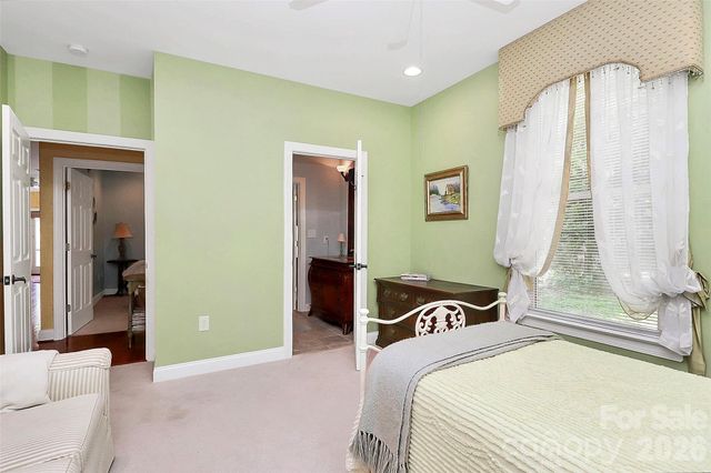 729 Lochaven Road, Waxhaw, NC 28173