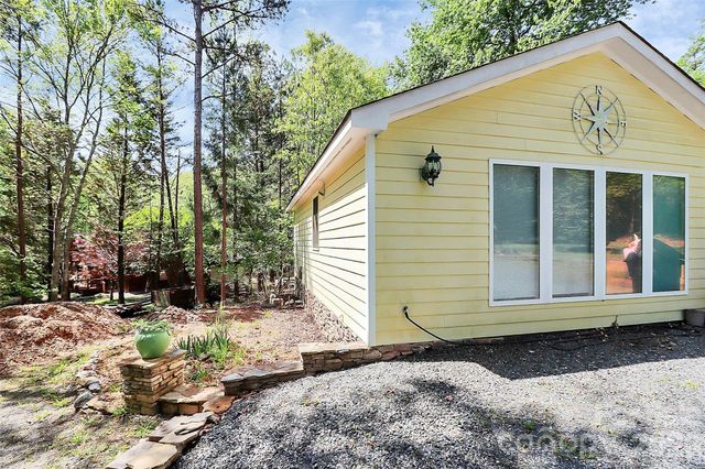 729 Lochaven Road, Waxhaw, NC 28173