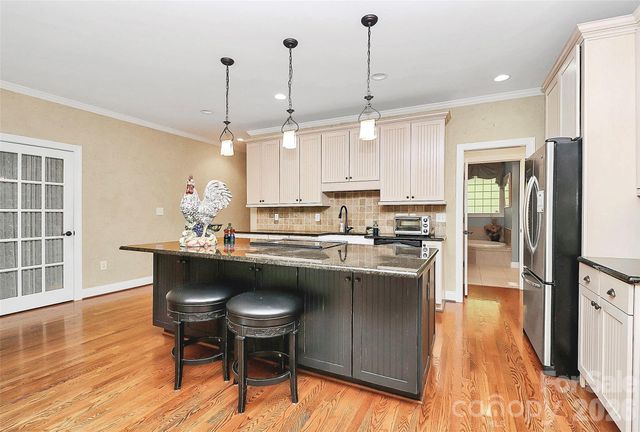 729 Lochaven Road, Waxhaw, NC 28173