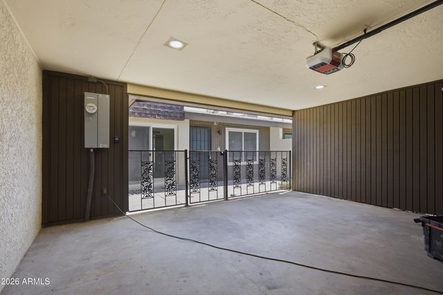 3033 N 39TH Street 4, Phoenix, AZ 85018