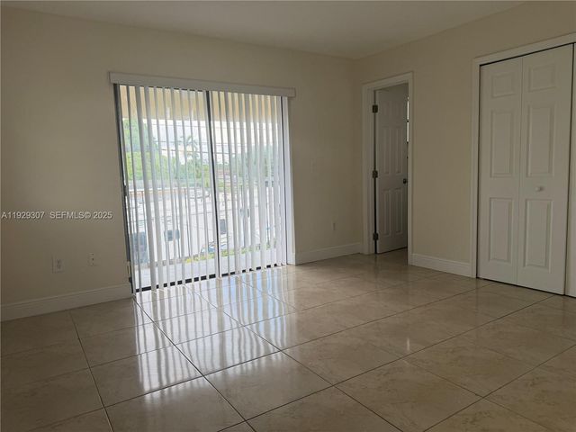 6083 W Flagler St 0, Miami, FL 33144