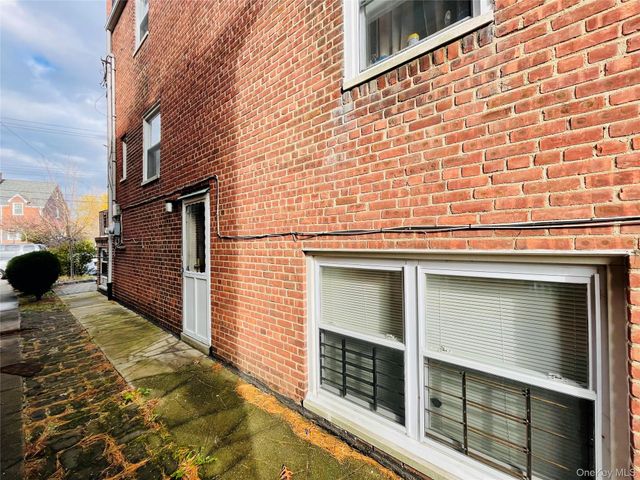 1194 Lydig Avenue, Bronx, NY 10461