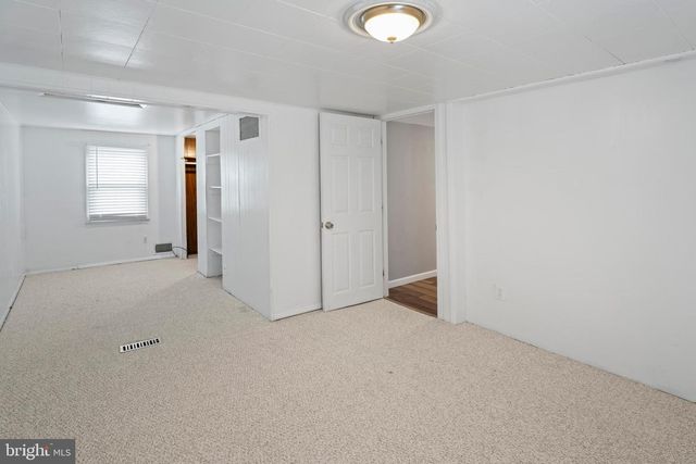 505 N ATLANTIC AVE, Stratford, NJ 08084