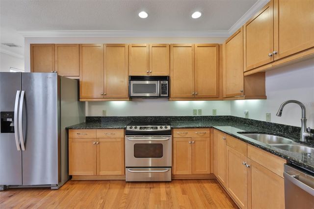 107 S PACKWOOD AVENUE C, Tampa, FL 33606