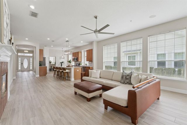 9558 CYPRESS PINE STREET, Orlando, FL 32827