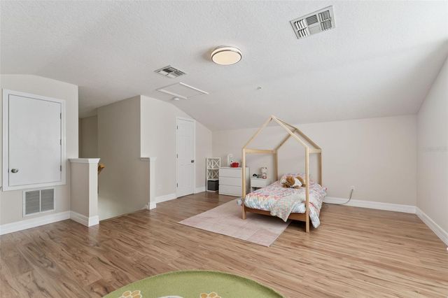 9558 CYPRESS PINE STREET, Orlando, FL 32827