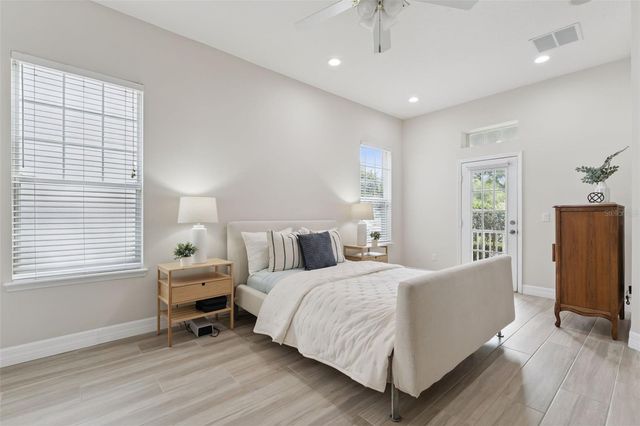 9558 CYPRESS PINE STREET, Orlando, FL 32827