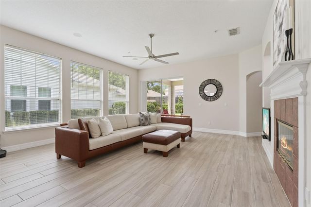 9558 CYPRESS PINE STREET, Orlando, FL 32827
