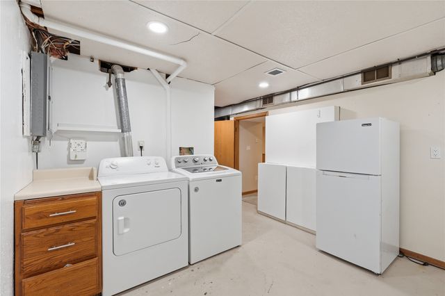 1306 SW 2nd Street, Ankeny, IA 50023