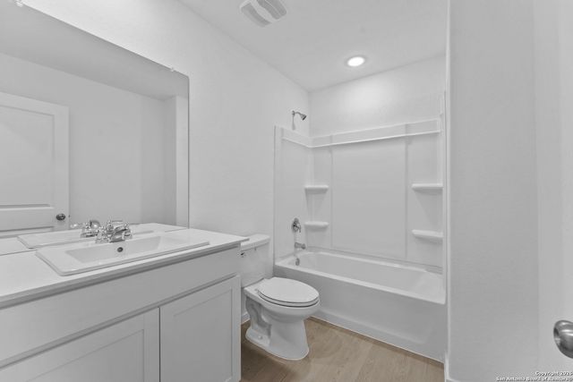 1824 Stonechat, New Braunfels, TX 78130