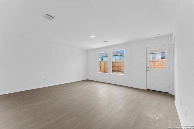 1824 Stonechat, New Braunfels, TX 78130