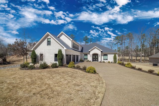 13 Loyola Drive, Hot Springs Village, AR 71909