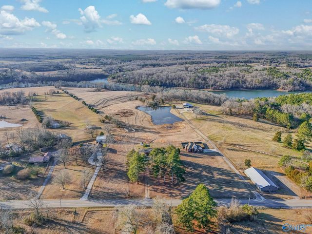 20835 Alabama Highway 33, Moulton, AL 35650