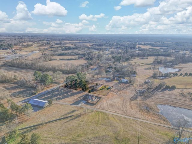 20835 Alabama Highway 33, Moulton, AL 35650