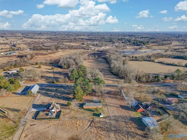 20835 Alabama Highway 33, Moulton, AL 35650