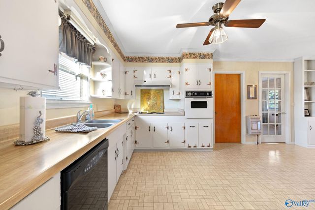 20835 Alabama Highway 33, Moulton, AL 35650