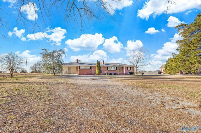 20835 Alabama Highway 33, Moulton, AL 35650
