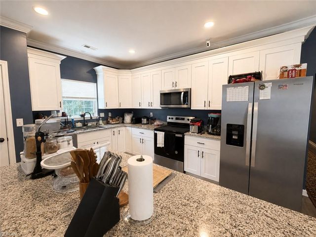 3100 Hull ST, Portsmouth, VA 23704
