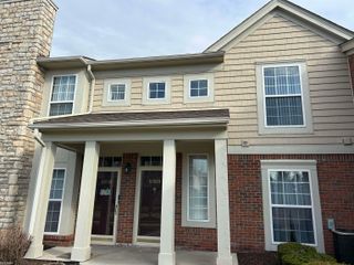 52028 Naugatuck Drive, Macomb Twp, MI 48042