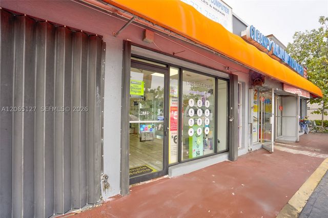 4735 W Flagler St, Miami, FL 33134