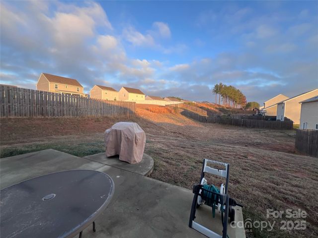 1113 Creedmore Court, Charlotte, NC 28215