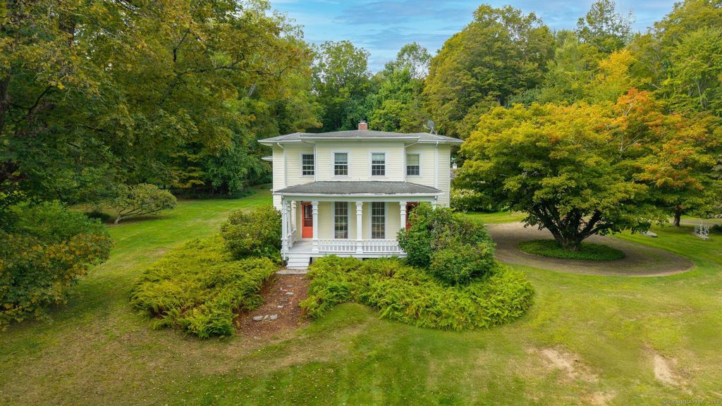 1301 Monroe Turnpike, Monroe, CT 06468