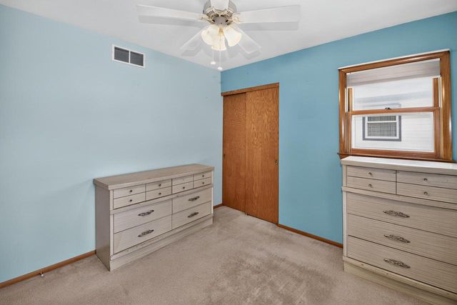 W149N8183 Winchester STREET, Menomonee Falls, WI 53051