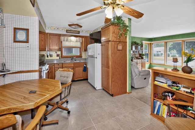 W149N8183 Winchester STREET, Menomonee Falls, WI 53051
