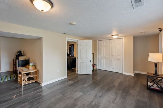 1835 Payton Avenue, Des Moines, IA 50315
