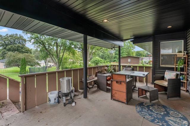 1835 Payton Avenue, Des Moines, IA 50315