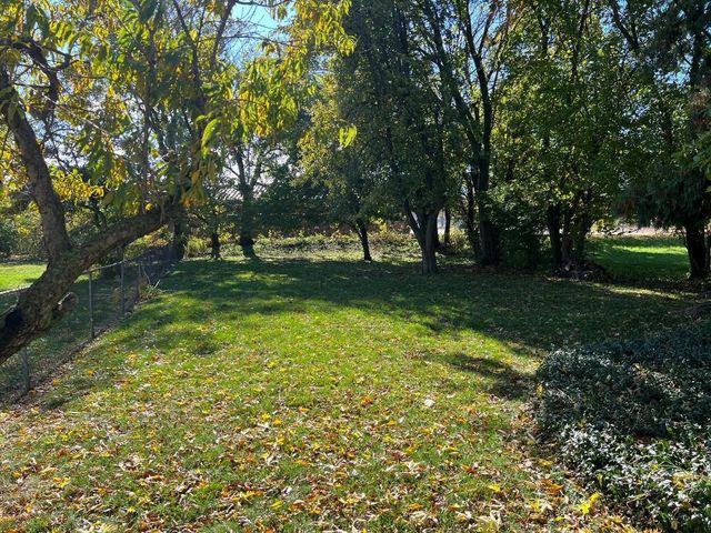 216 May Avenue, Michigan City, IN 46360