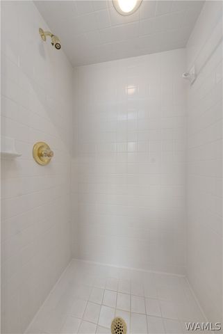 233 Tanglewood Circle, Tuscaloosa, AL 35406