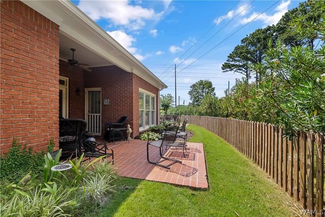 233 Tanglewood Circle, Tuscaloosa, AL 35406