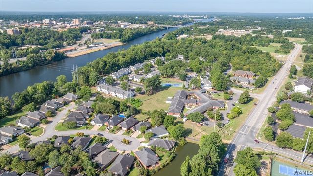 233 Tanglewood Circle, Tuscaloosa, AL 35406
