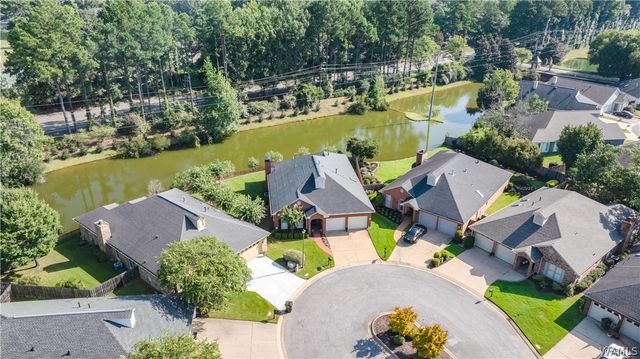 233 Tanglewood Circle, Tuscaloosa, AL 35406