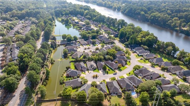 233 Tanglewood Circle, Tuscaloosa, AL 35406