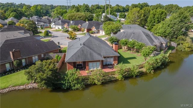 233 Tanglewood Circle, Tuscaloosa, AL 35406